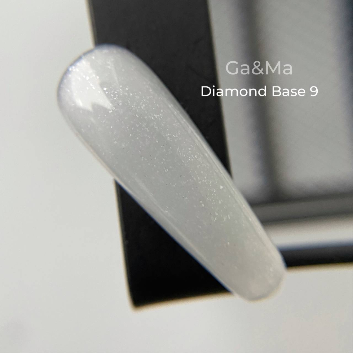 Cover base Diamond 009 Ga&Ma / Камуфлююча база Даймонд 009